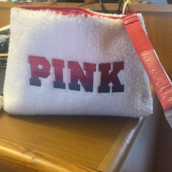 NWT/PINK VS/ Fleece bag with strap - Picture 8 of 13